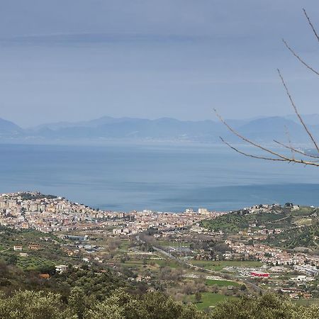 Al Casale Dei Nonni Bed & Breakfast Laureana Cilento Екстериор снимка