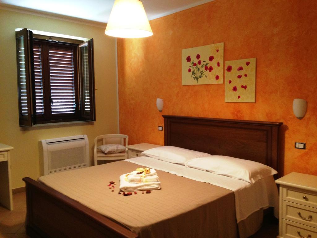 Al Casale Dei Nonni Bed & Breakfast Laureana Cilento Екстериор снимка