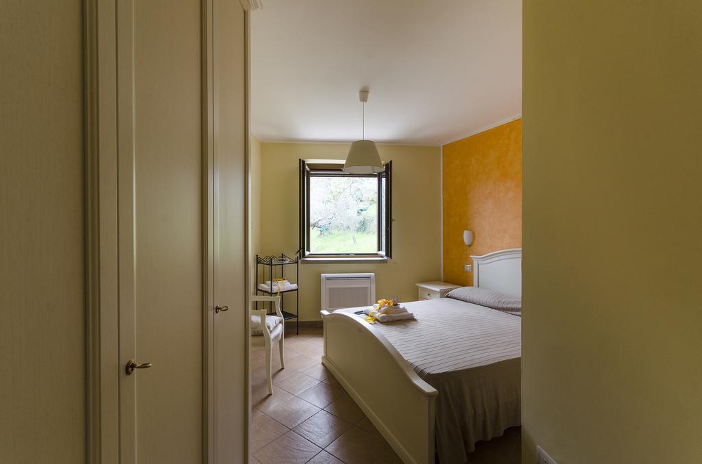 Al Casale Dei Nonni Bed & Breakfast Laureana Cilento Екстериор снимка