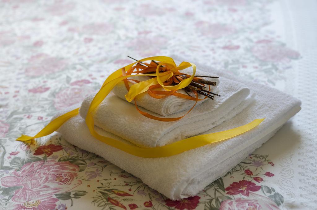 Al Casale Dei Nonni Bed & Breakfast Laureana Cilento Екстериор снимка