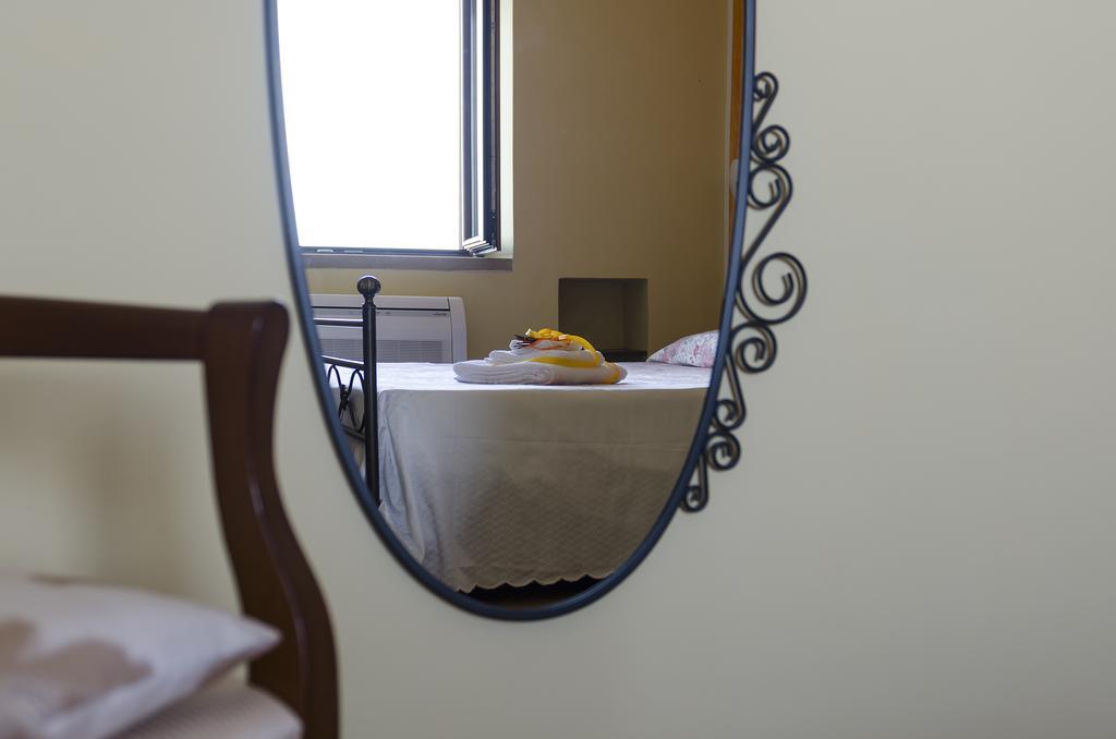 Al Casale Dei Nonni Bed & Breakfast Laureana Cilento Екстериор снимка