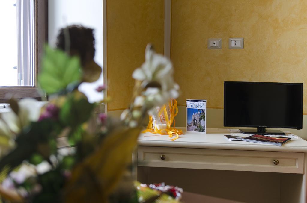 Al Casale Dei Nonni Bed & Breakfast Laureana Cilento Екстериор снимка