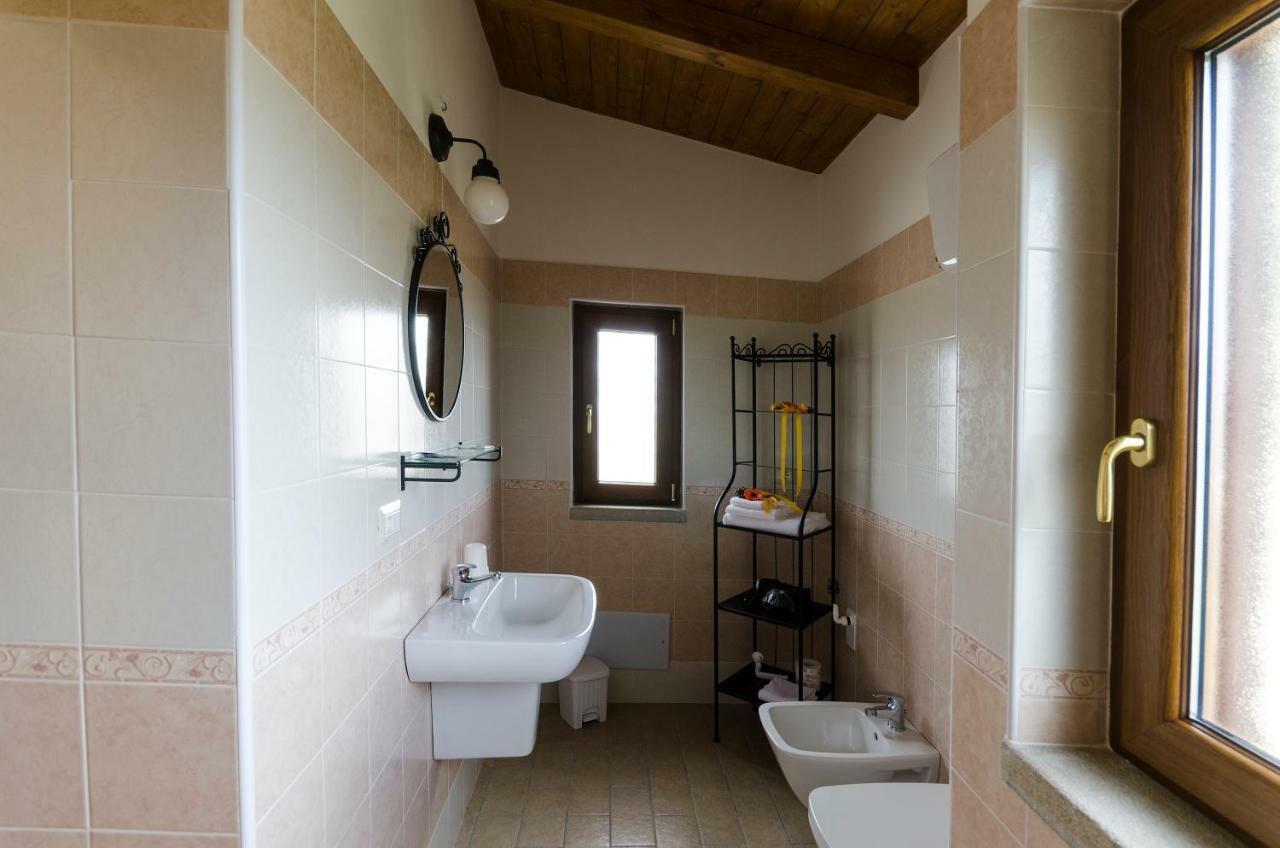 Al Casale Dei Nonni Bed & Breakfast Laureana Cilento Екстериор снимка